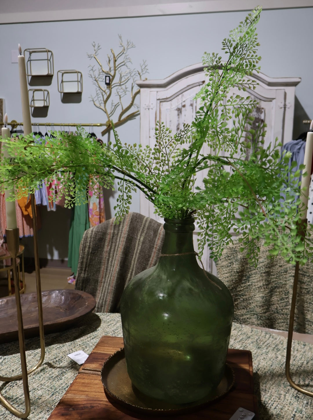 32" Maiden Tress Fern Spray