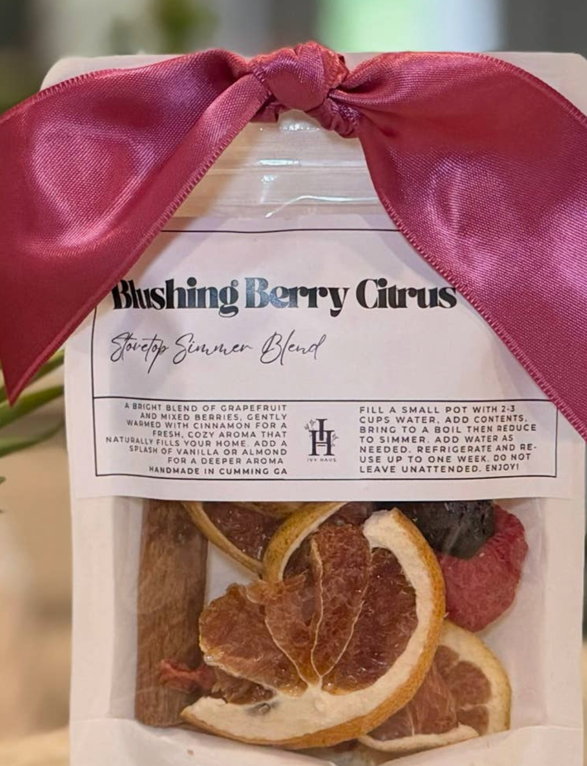 S+F Blushing Berry Simmer Pot